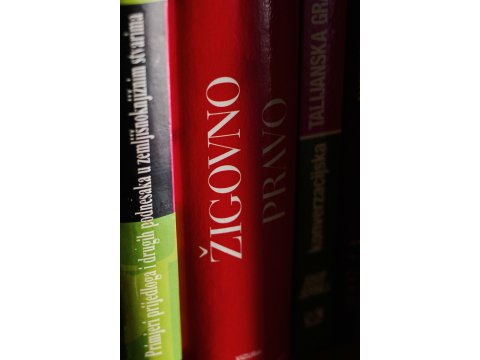 Straf und Ordnungs- widrigkeitenrecht